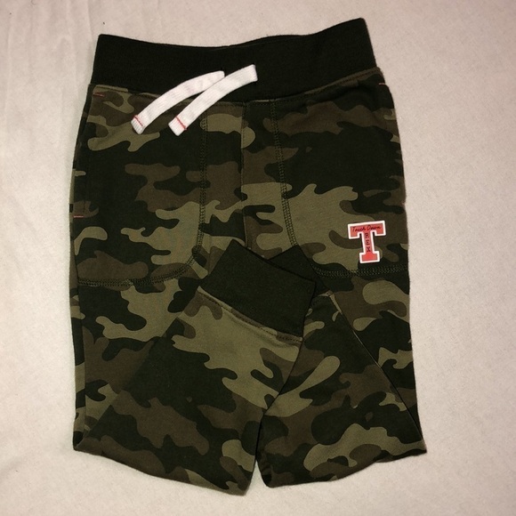 5/$10 Boys size 4 camouflage sweatpants - Picture 7 of 8